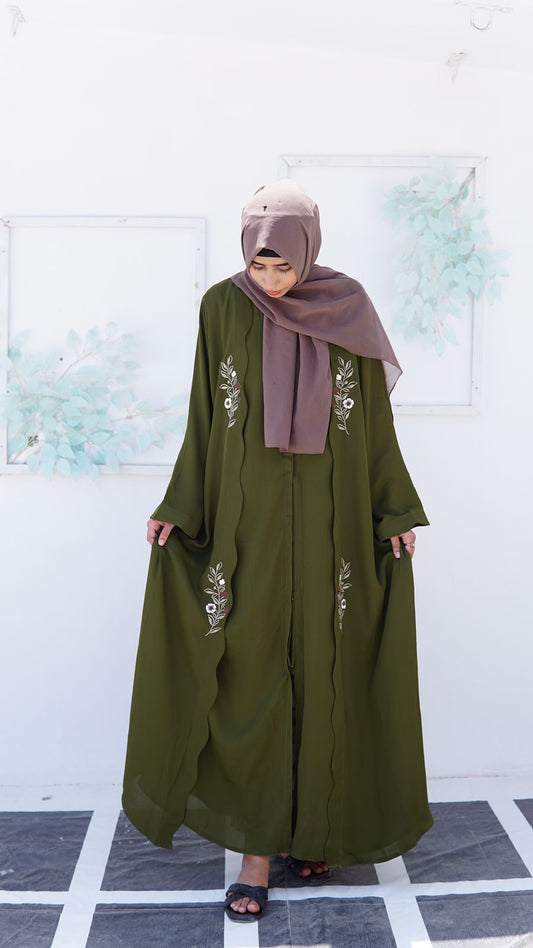 Zaitoon Bloom – Embroidered Georgette Abaya